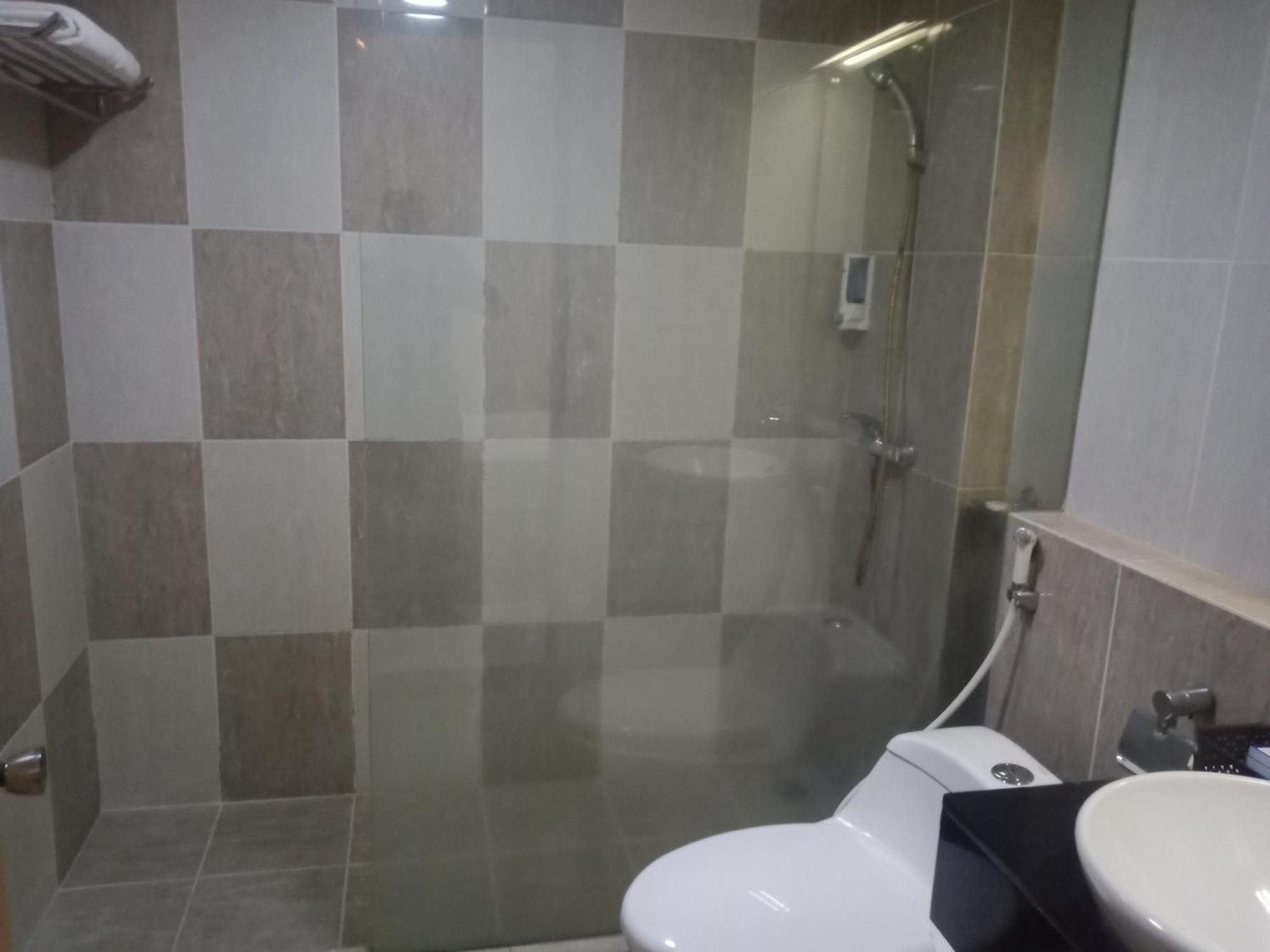 Manise Hotel Ambon Esterno foto