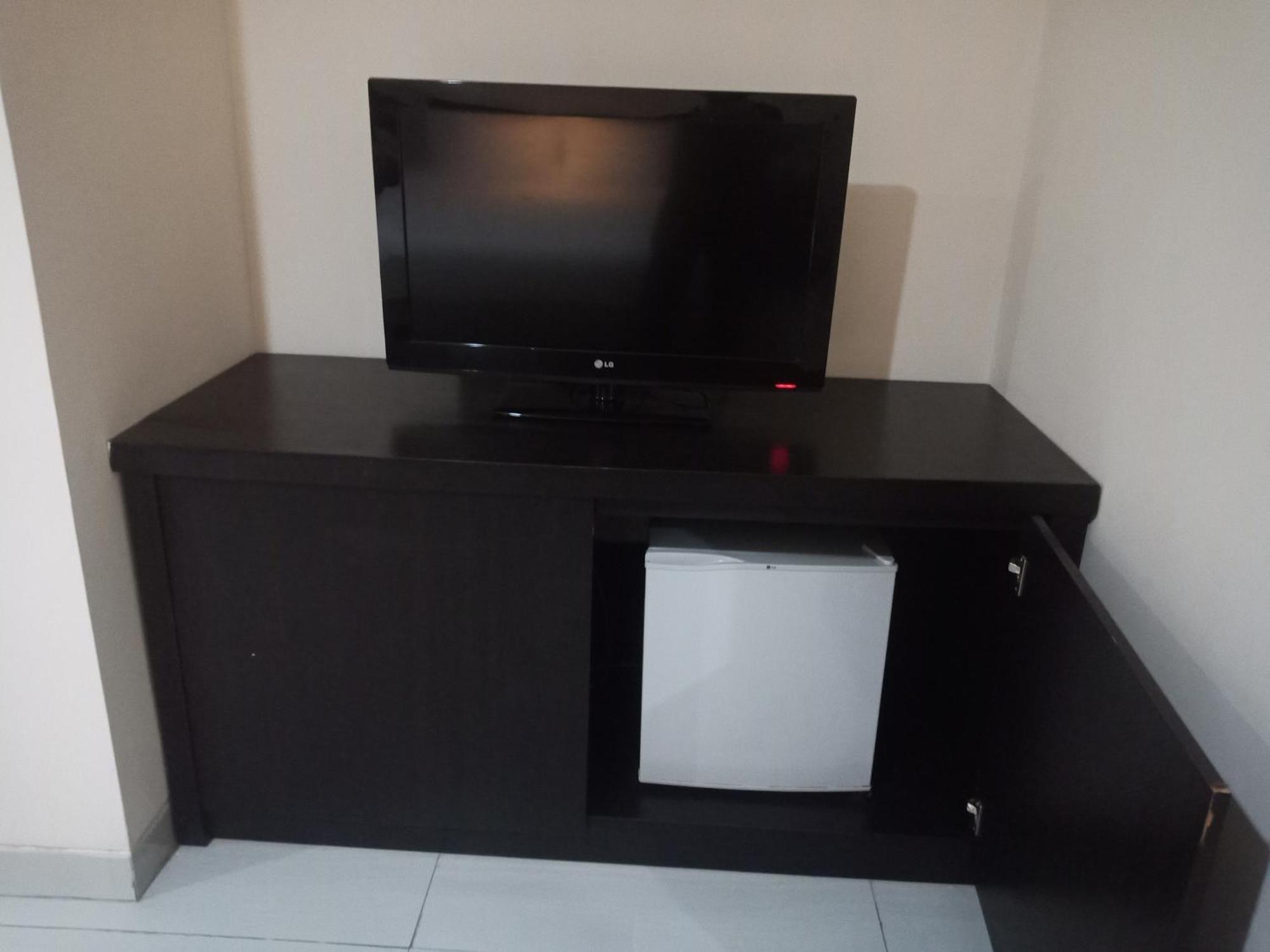 Manise Hotel Ambon Esterno foto